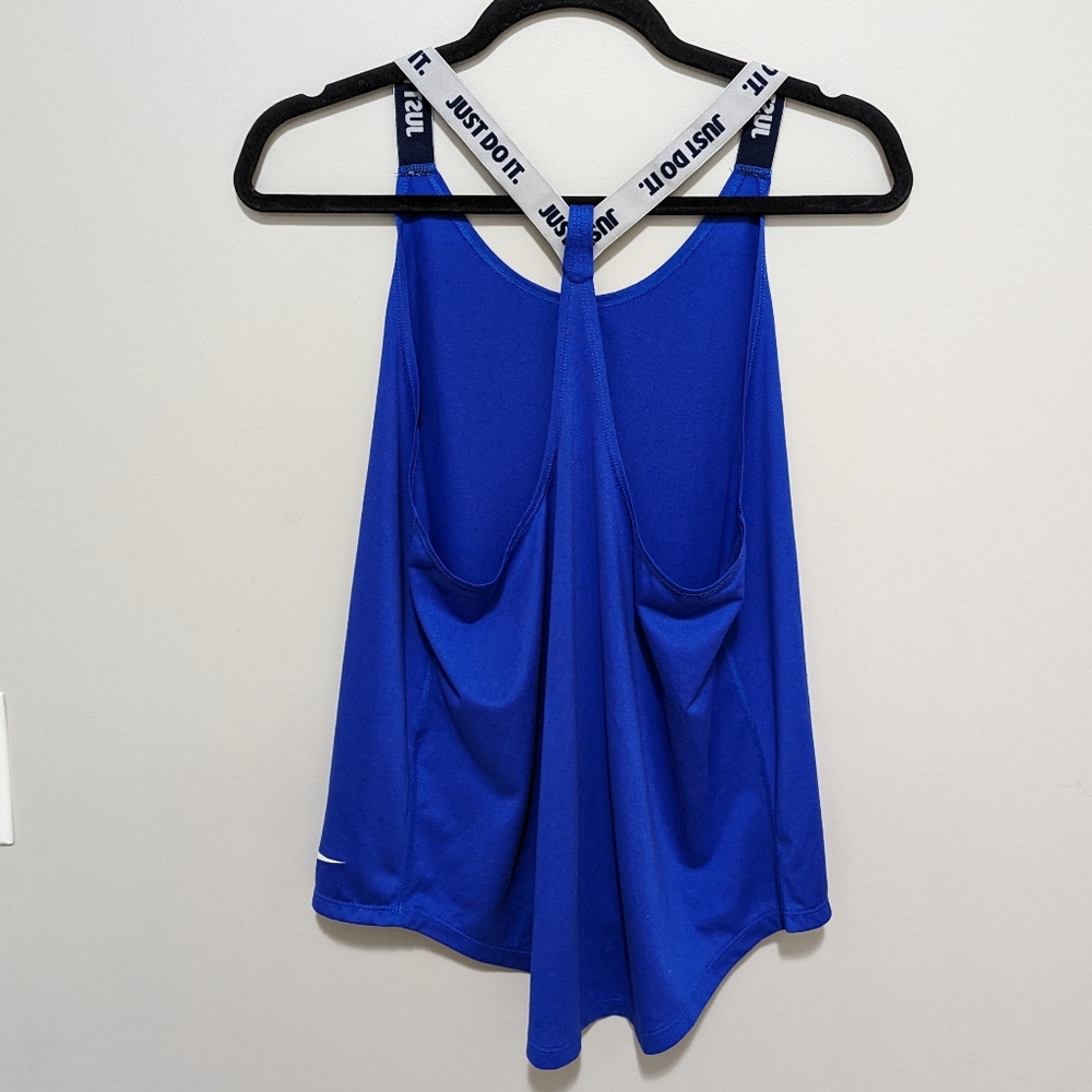 Nike workout tank - Picture 2 of 5